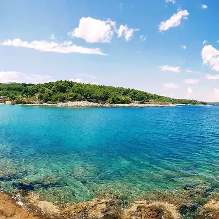 House By The Sea 