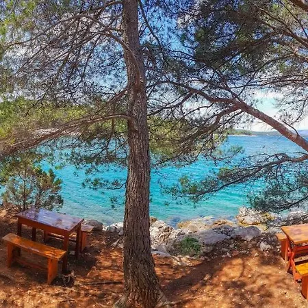 House By The Sea 